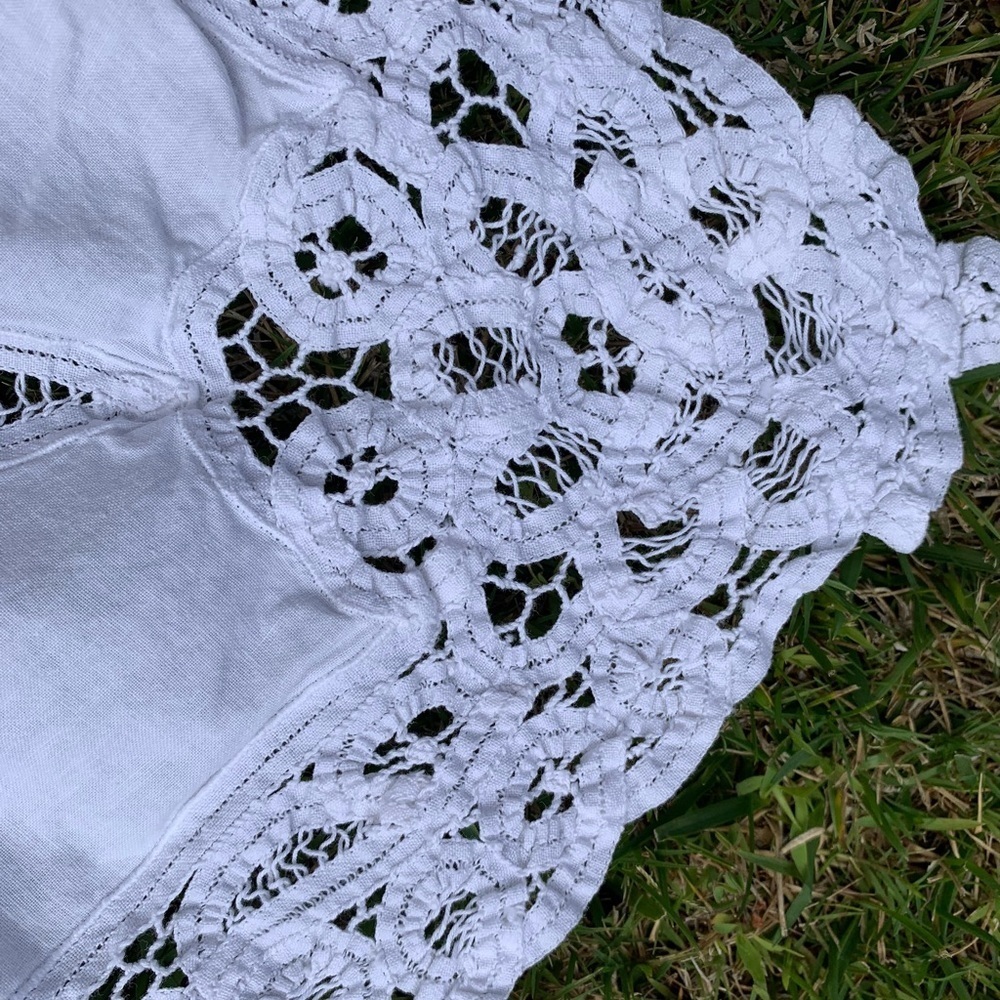 Table Cloths - Picture 4 of 9